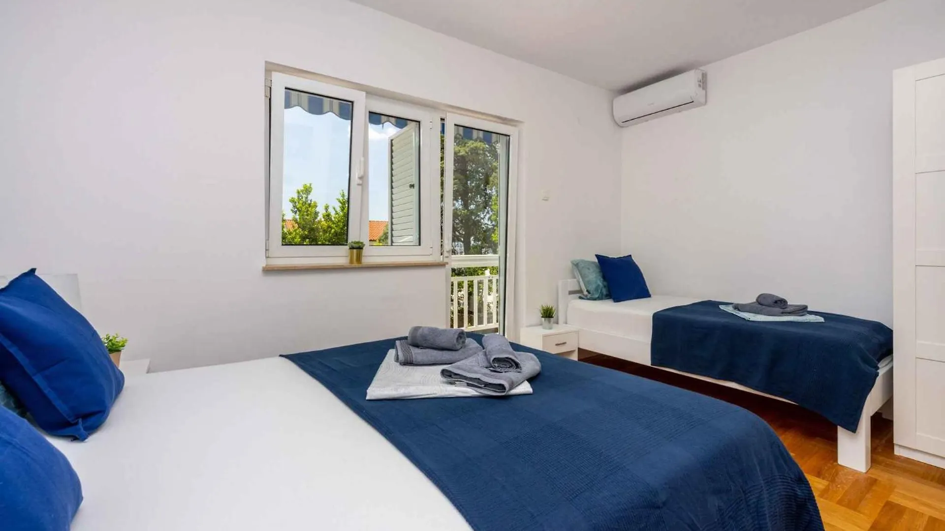 Apartments In Dramalj 39393