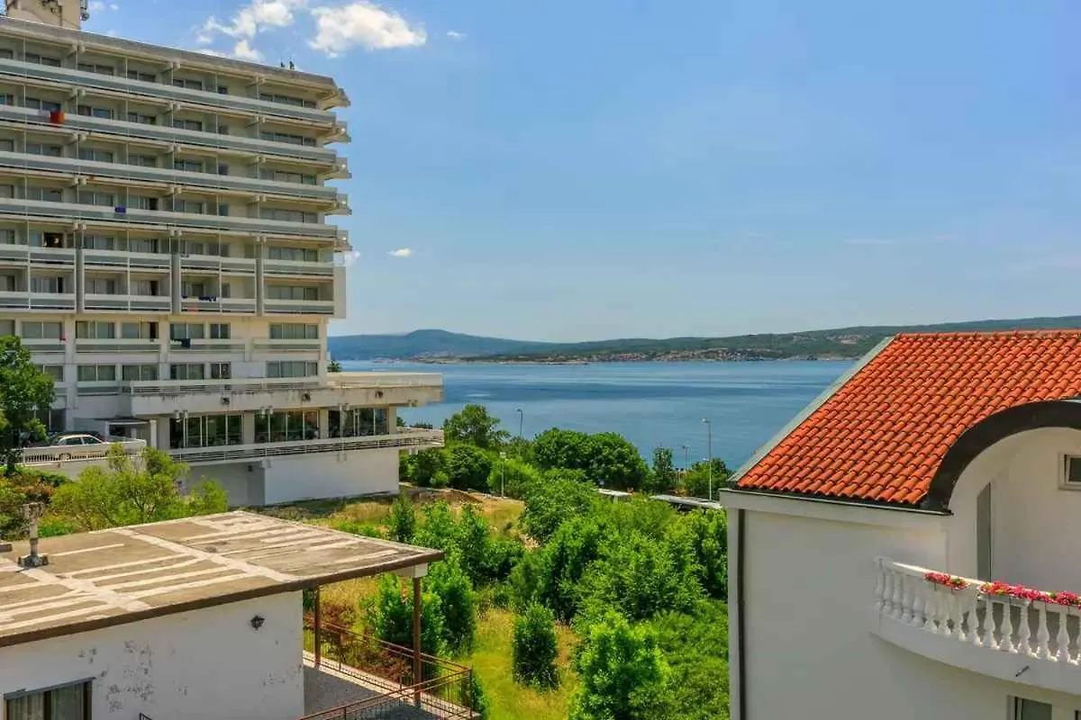 Apartments In Dramalj 39393